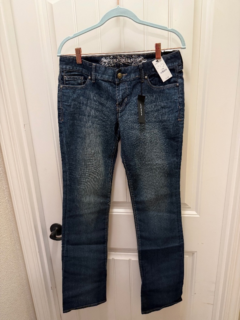 Express Low Rise Stella Barely Boot Regular Fit 8Long NWT